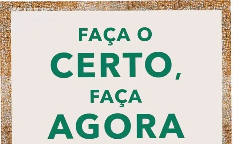 Capa do livro 'Faça o Certo, Faça Agora' sobre virtudes estoicas e justiça, com destaque para o título e nomes dos autores