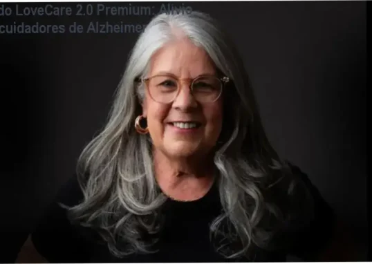 Cuidadores usando o método LoveCare 2.0 Premium para Alzheimer